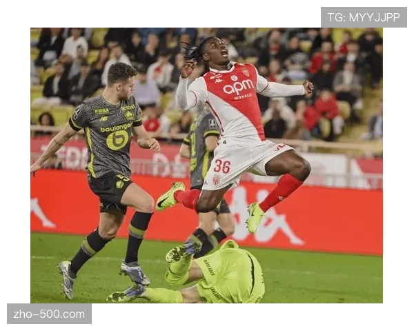 巴黎摩纳哥上演法甲内战，恩里克波科尼奥利战术博弈